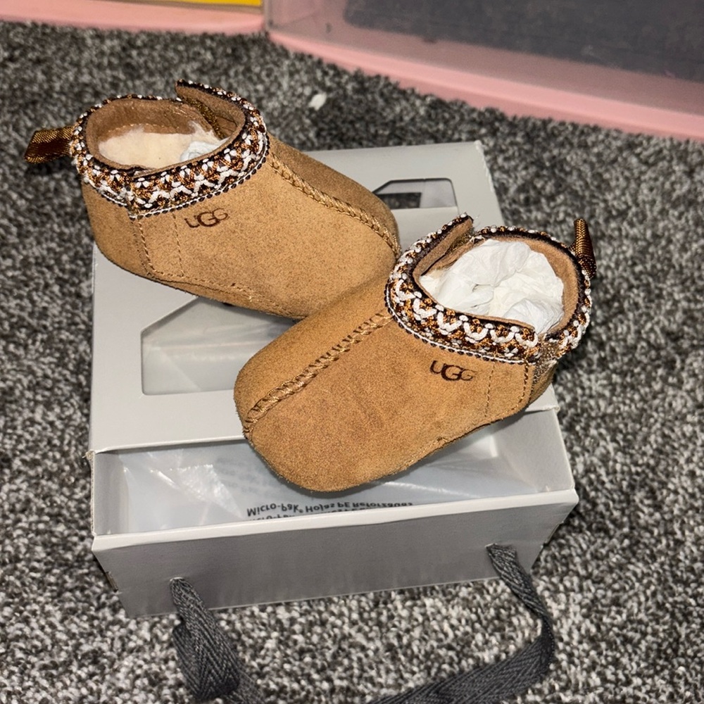 Ugg baby tazman! New in box!